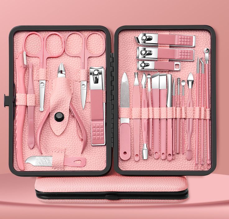 Pedicure/manicure kits